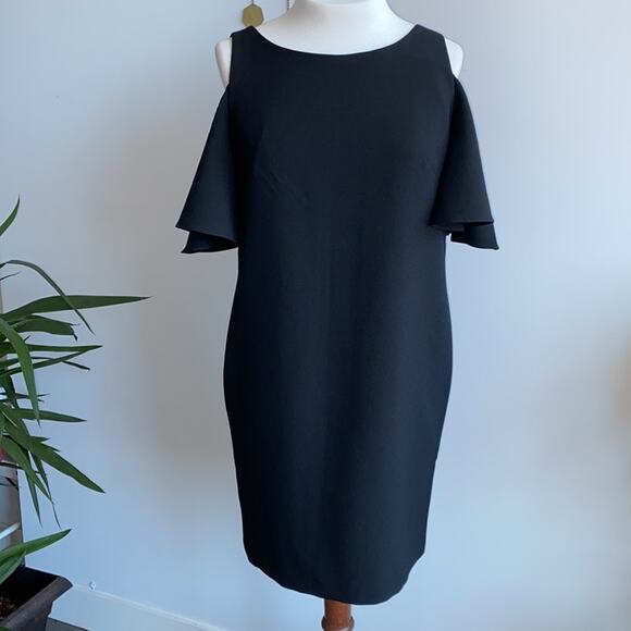 Chelsea28 Small Black Cold-Shoulder Ruffle Short Sleeve Shift Mini Dress - Picture 2 of 8